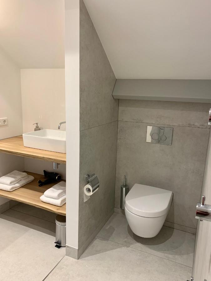 Bed & Breakfast Karakter Den Dungen ภายนอก รูปภาพ