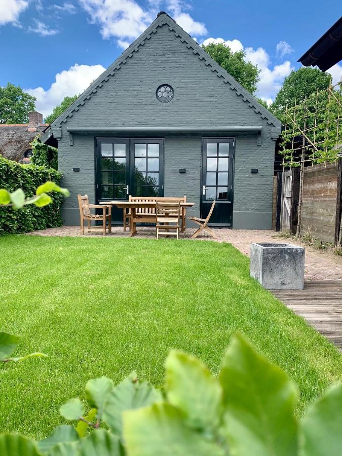 Bed & Breakfast Karakter Den Dungen ภายนอก รูปภาพ