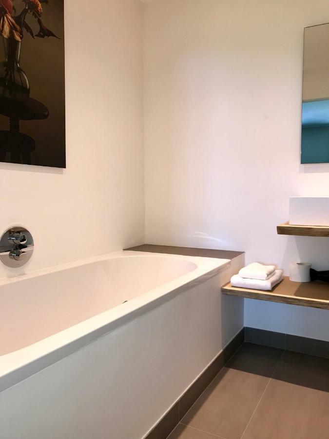 Bed & Breakfast Karakter Den Dungen ภายนอก รูปภาพ